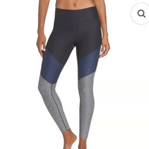 817. Outdoor Voices 7/8 Springs Leggings Charcoal/Navy/Graphite EUC Size Small